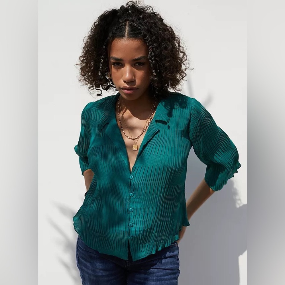 Urban Outfitters Aurora Plisse Teal Top